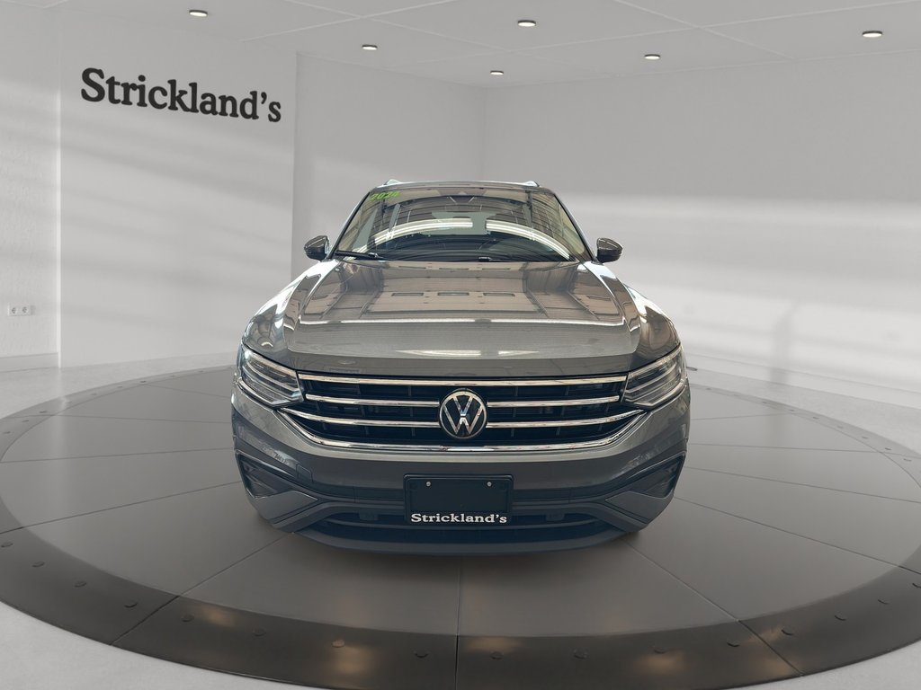 2024 Volkswagen Tiguan Comfortline 2.0T 8sp at w/Tip 4M in Stratford, Ontario - 2 - w1024h768px
