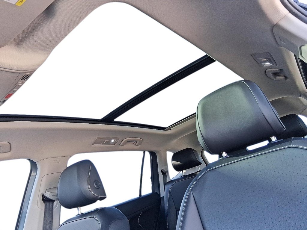 2024 Volkswagen Tiguan Comfortline 2.0T 8sp at w/Tip 4M in Stratford, Ontario - 15 - w1024h768px
