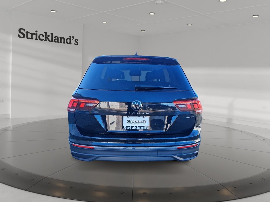 2024 Volkswagen Tiguan Comfortline 2.0T 8sp at w/Tip 4M in Stratford, Ontario - 3 - w1024h768px