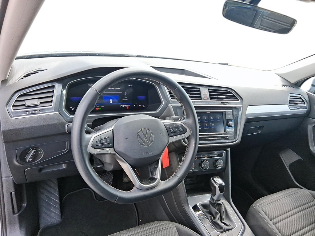2024 Volkswagen Tiguan Trendline 2.0T 8sp at w/Tip 4M in Stratford, Ontario - 10 - w1024h768px