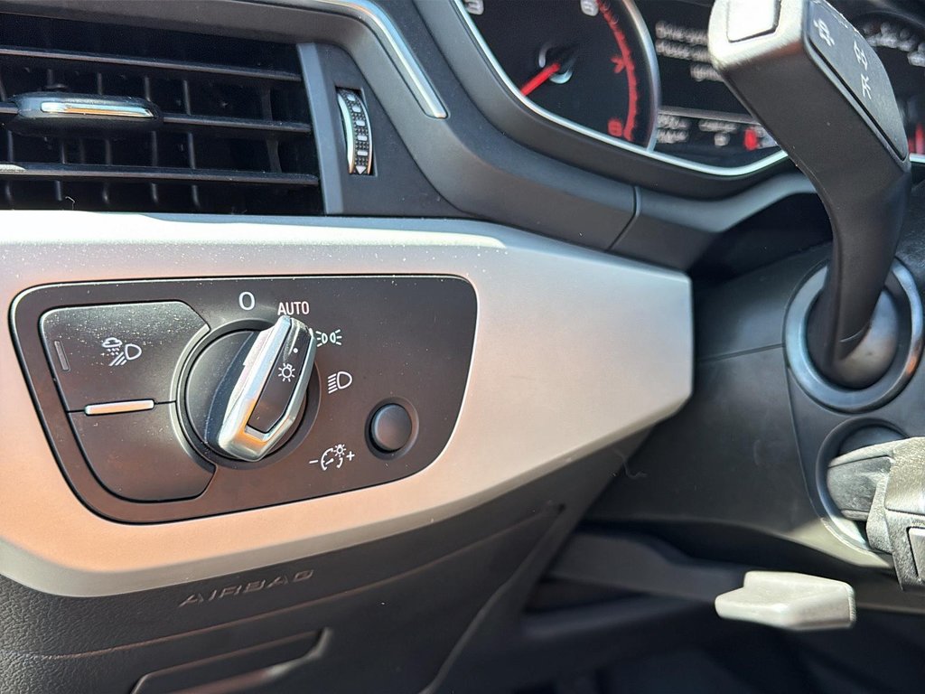 2023 Audi A4 45 2.0T Komfort quattro 7sp S Tronic in Brantford, Ontario - 17 - w1024h768px