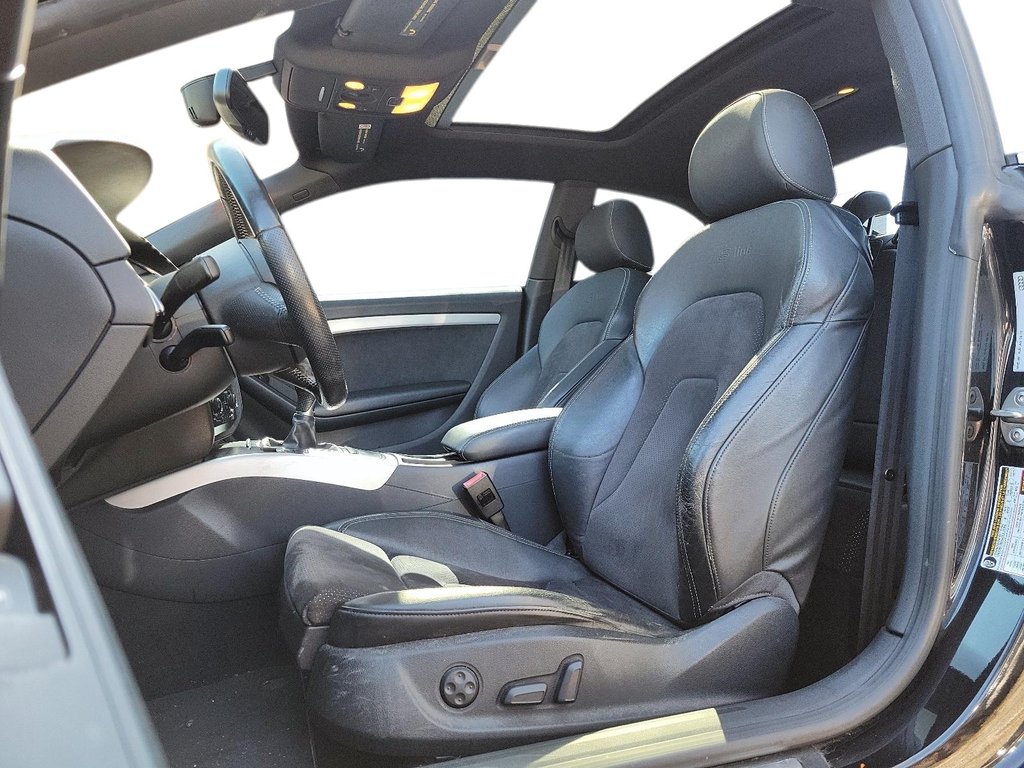 2011 Audi A5 2.0T Prem 6sp man qtro Cpe in Brantford, Ontario - 8 - w1024h768px