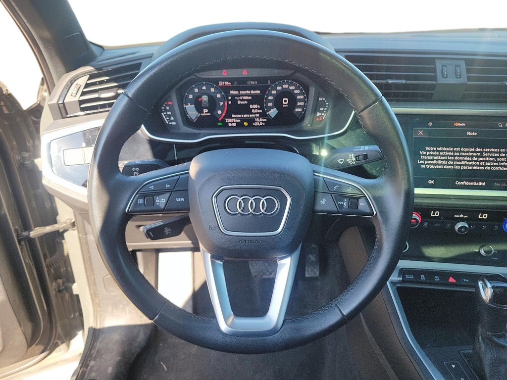 2022 Audi Q3 45 2.0T Komfort quattro 8sp Tiptronic in Brantford, Ontario - 11 - w1024h768px