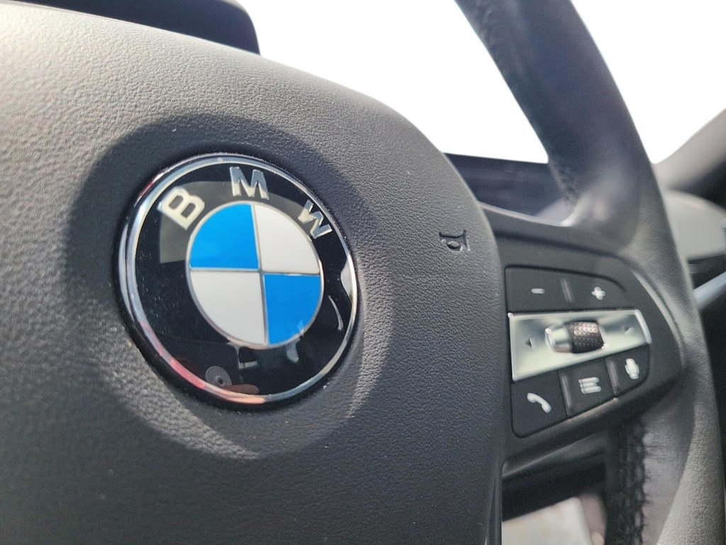 2020 BMW 330i xDrive Sedan (5R79) in Brantford, Ontario - 21 - w1024h768px