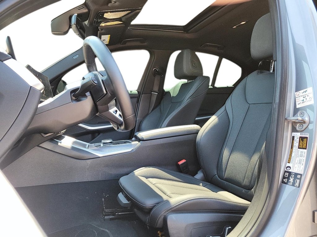 2025 BMW 330i xDrive Sedan in Brantford, Ontario - 8 - w1024h768px