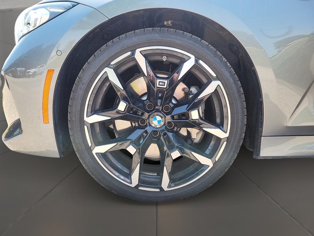 2025 BMW 330i xDrive Sedan in Brantford, Ontario - 7 - w1024h768px