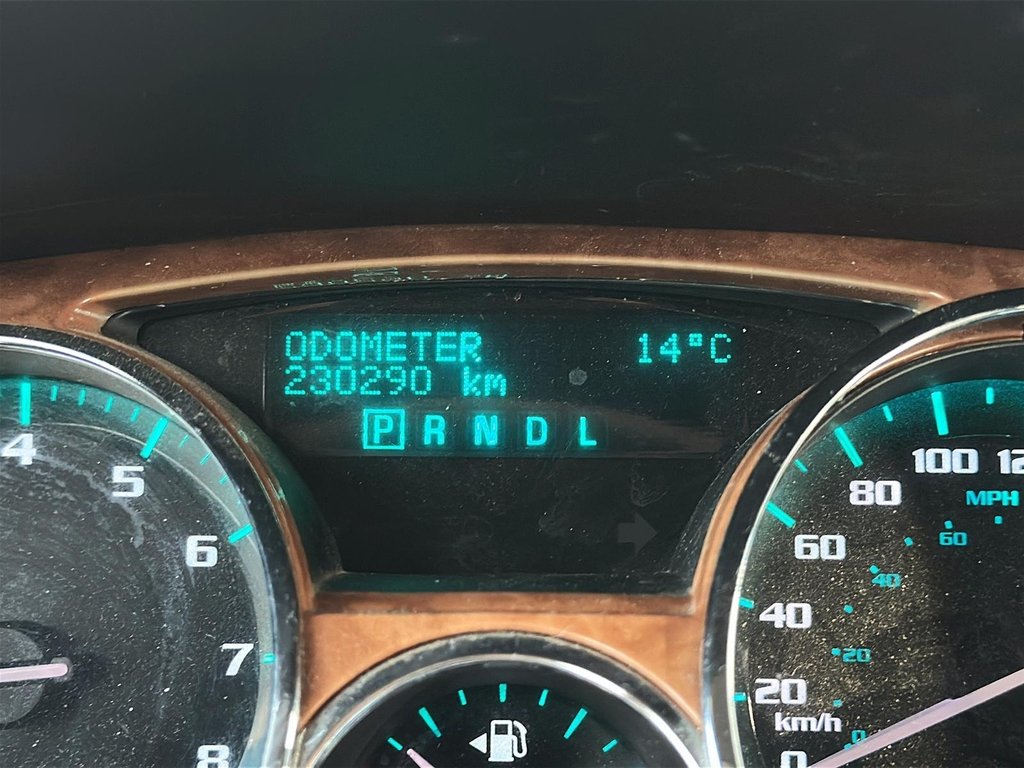 2008 Buick Enclave CX 4D Utility AWD in Brantford, Ontario - 12 - w1024h768px