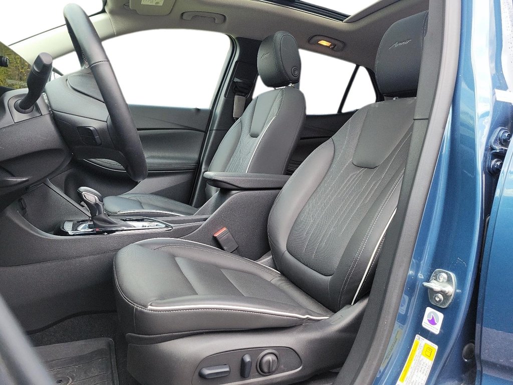 2024 Buick Encore GX Avenir AWD in Brantford, Ontario - 8 - w1024h768px