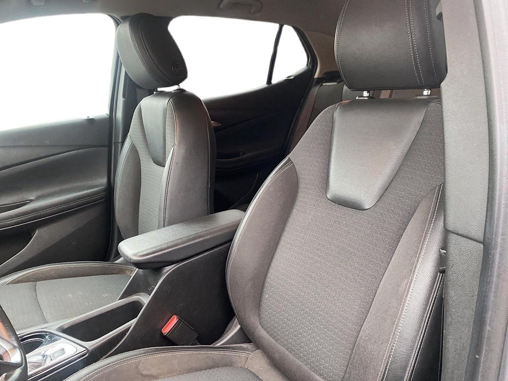 2020 Buick Encore Gx Preferred AWD in Brantford, Ontario - 7 - w1024h768px