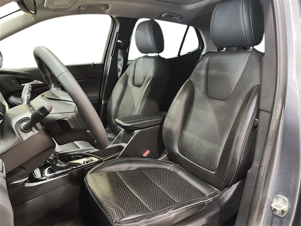 2022 Buick Encore Gx Essence AWD in Brantford, Ontario - 8 - w1024h768px
