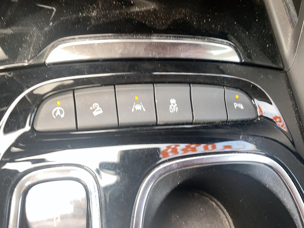 2023 Buick ENVISION Preferred AWD in Stratford, Ontario - 15 - w1024h768px