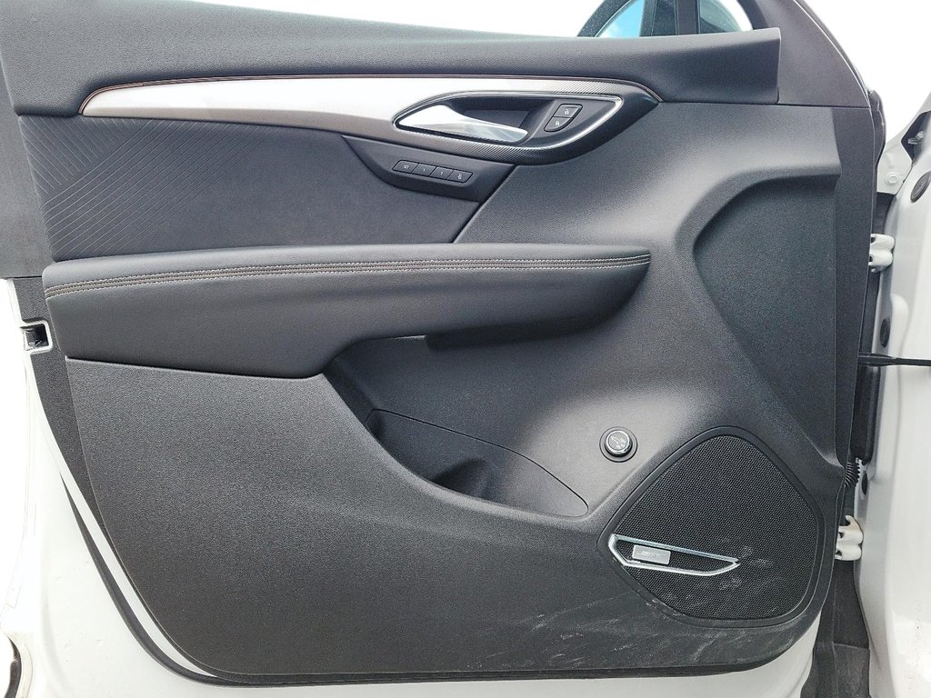2025 Buick Envision AWD 4dr Sport Touring in Brantford, Ontario - 10 - w1024h768px
