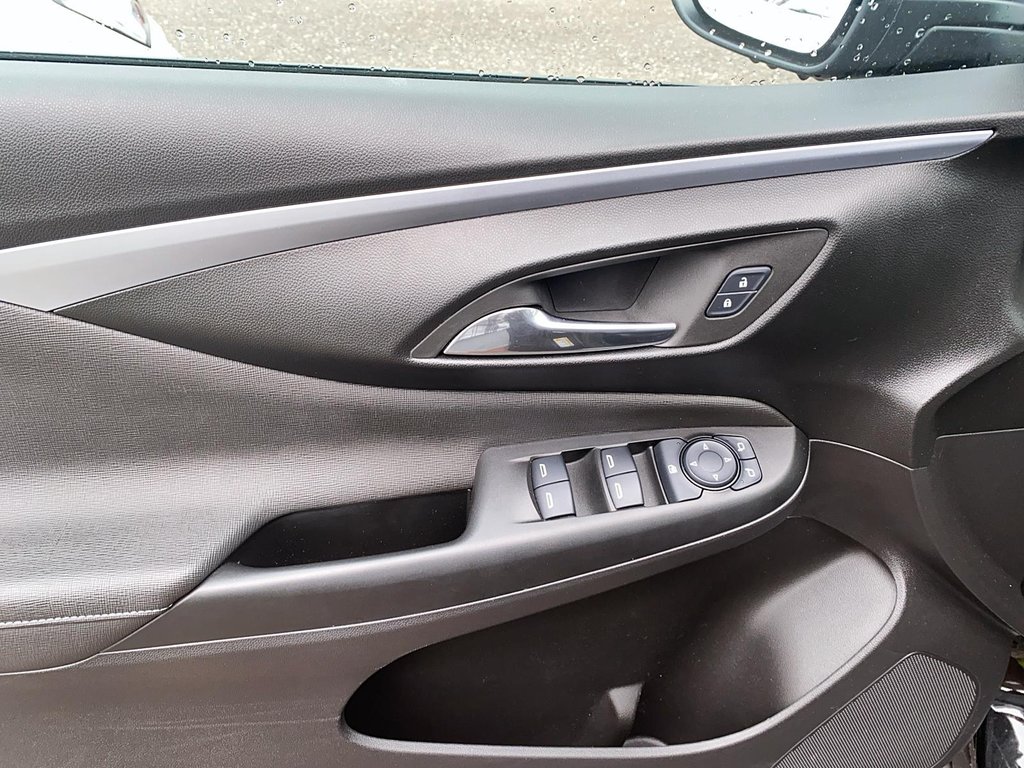 2024 Buick Envista FWD Preferred in Brantford, Ontario - 10 - w1024h768px