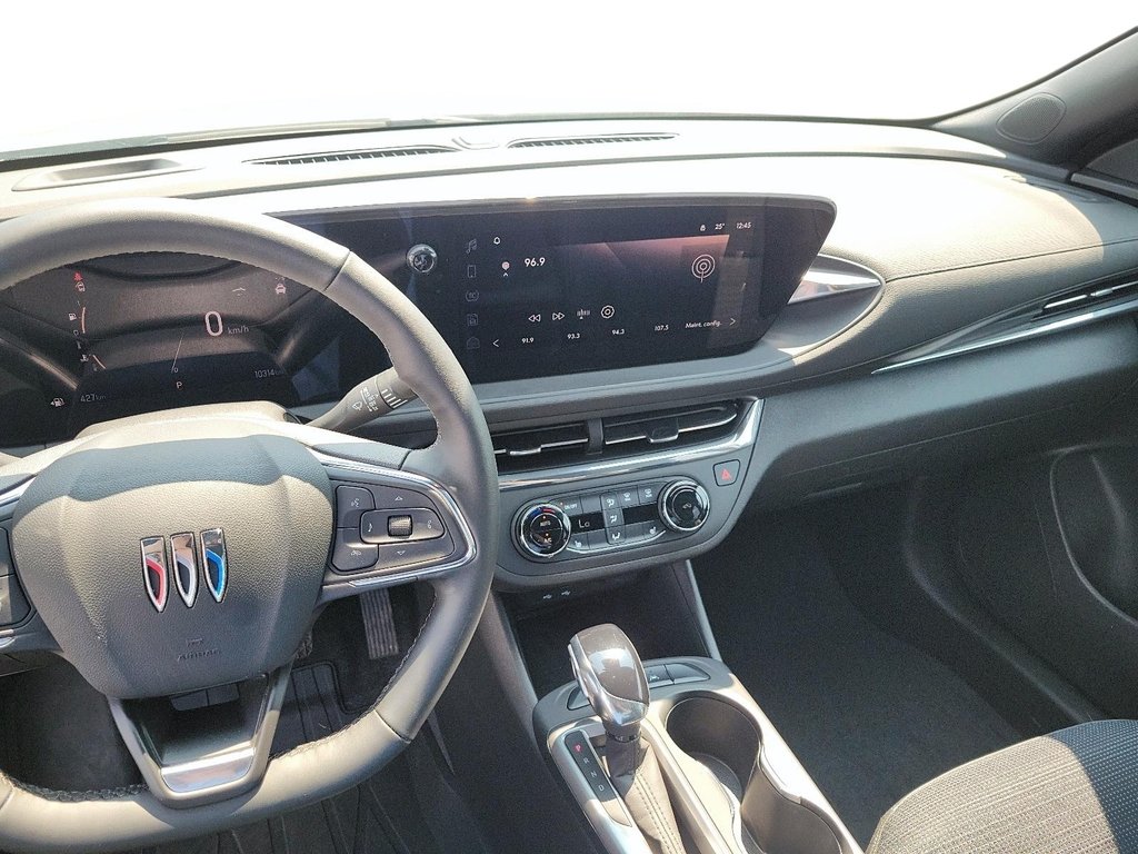 2026 Buick Envista FWD 4dr Preferred in Brantford, Ontario - 13 - w1024h768px