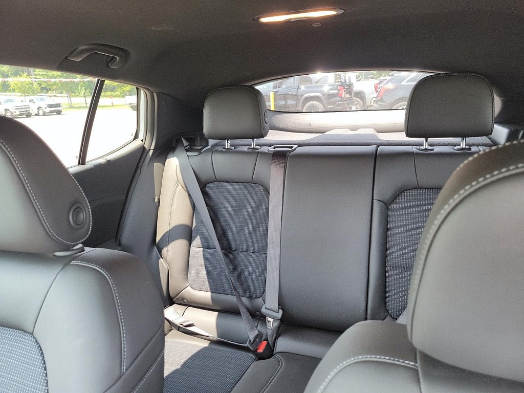 2026 Buick Envista FWD 4dr Preferred in Brantford, Ontario - 15 - w1024h768px