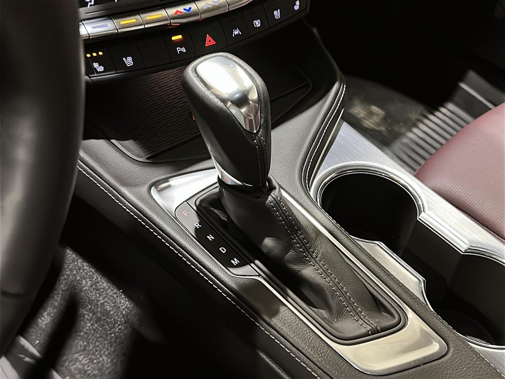 2024 Cadillac CT4 4dr Sdn Sport in Brantford, Ontario - 14 - w1024h768px