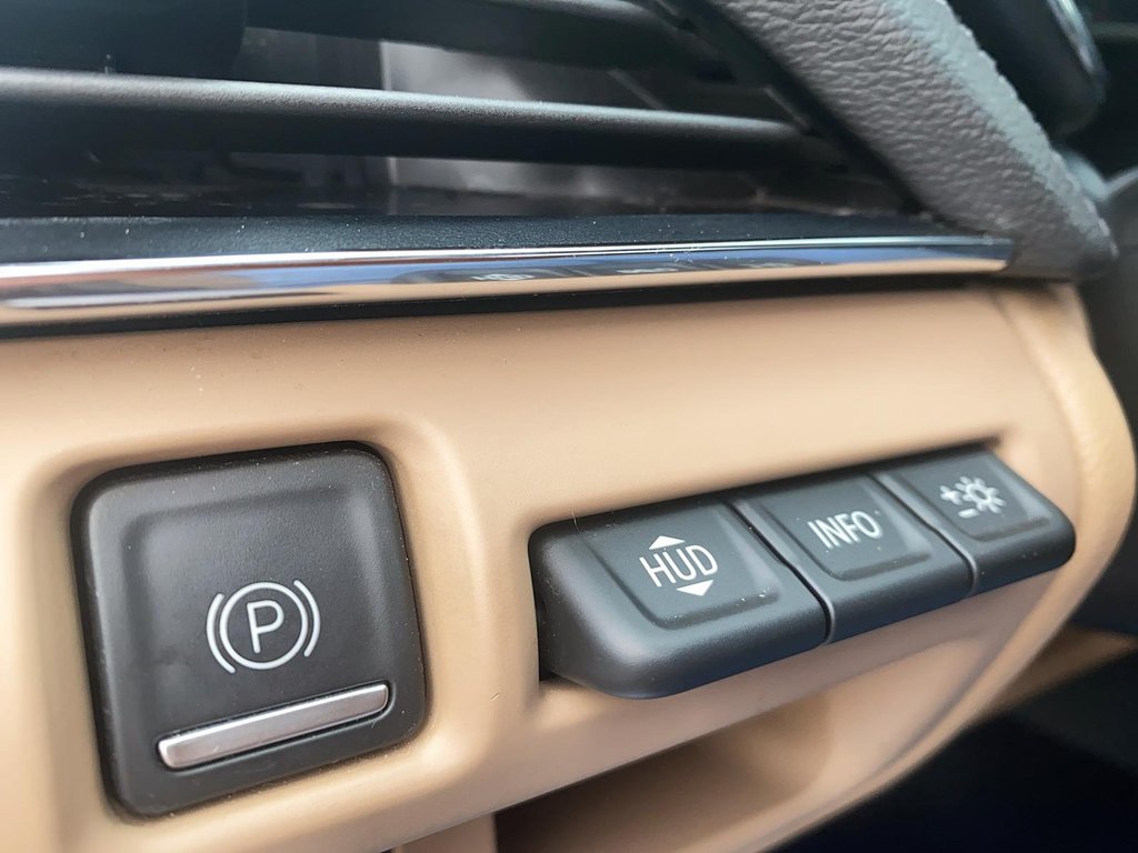 2022 Cadillac CT5 Premium Luxury in Brantford, Ontario - 15 - w1024h768px
