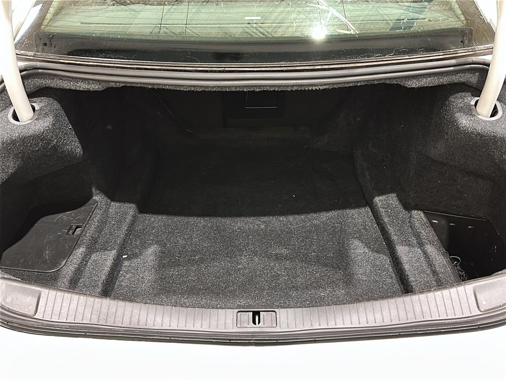 2018 Cadillac CTS Sedan AWD 3.6L Luxury in Stratford, Ontario - 6 - w1024h768px