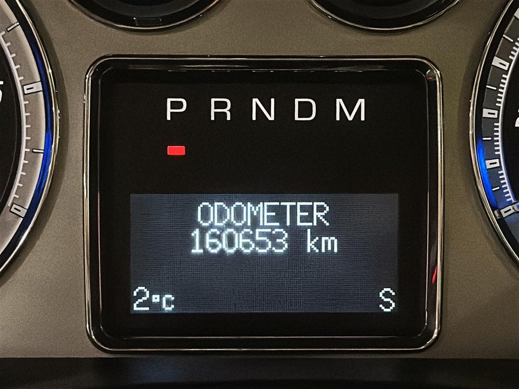 2012 Cadillac Escalade 4WD Hybrid in Brantford, Ontario - 12 - w1024h768px