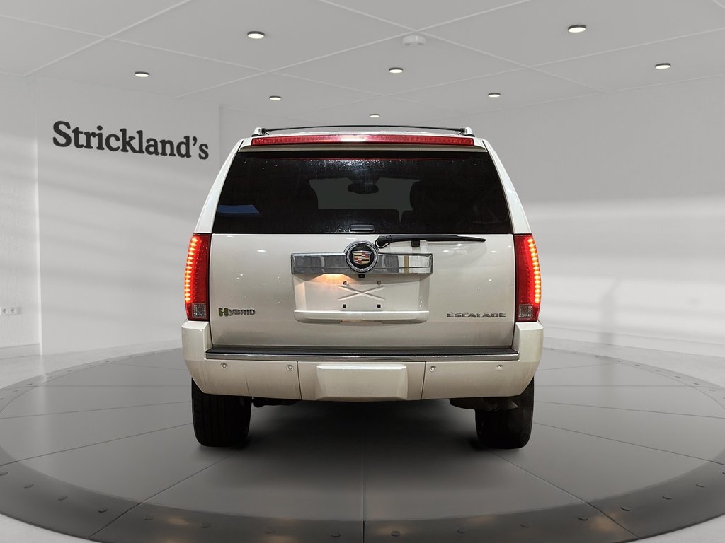 2012 Cadillac Escalade 4WD Hybrid in Brantford, Ontario - 3 - w1024h768px