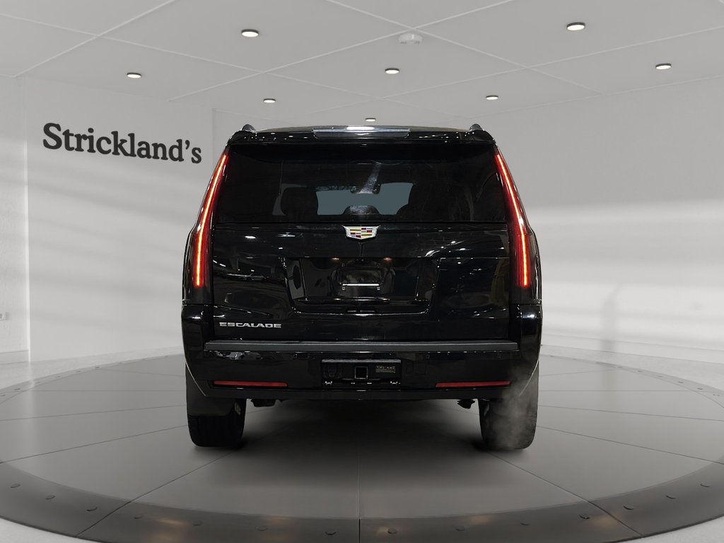 2020 Cadillac Escalade Premium Luxury in Stratford, Ontario - 3 - w1024h768px