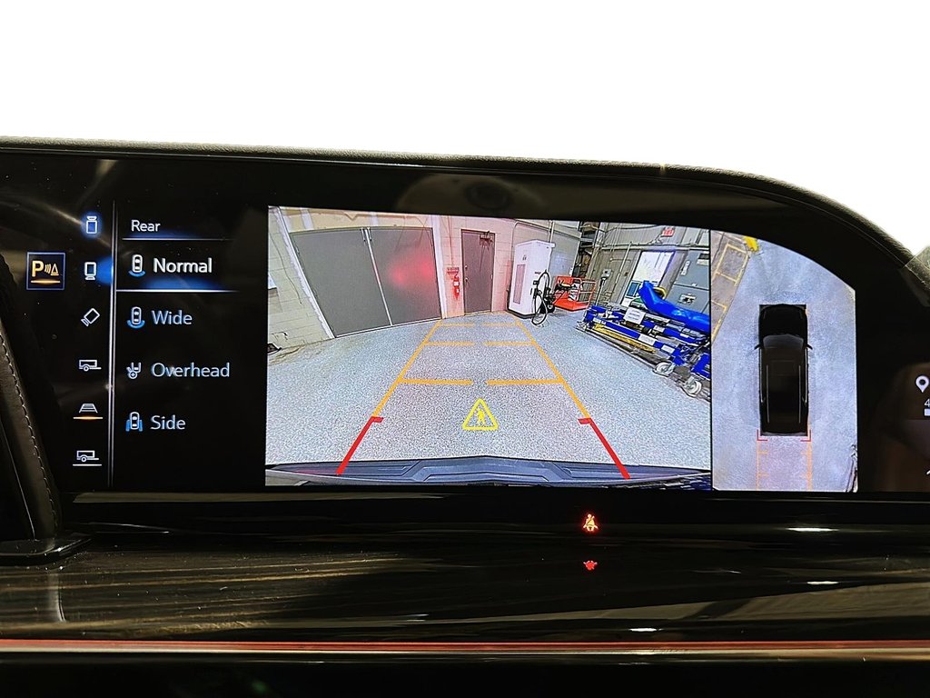 2021 Cadillac Escalade Sport in Brantford, Ontario - 17 - w1024h768px