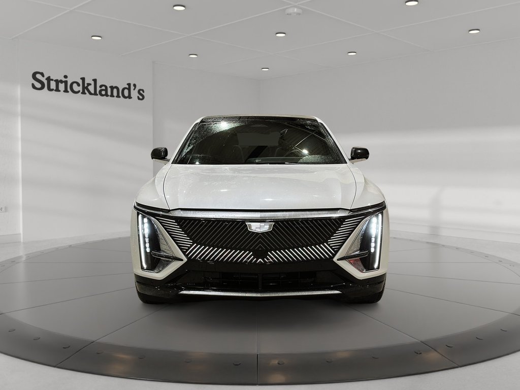 2024 Cadillac LYRIQ 4dr Tech w/1SA in Stratford, Ontario - 2 - w1024h768px