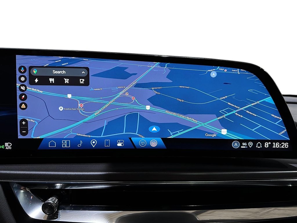 2024 Cadillac LYRIQ 4dr Tech w/1SA in Stratford, Ontario - 17 - w1024h768px