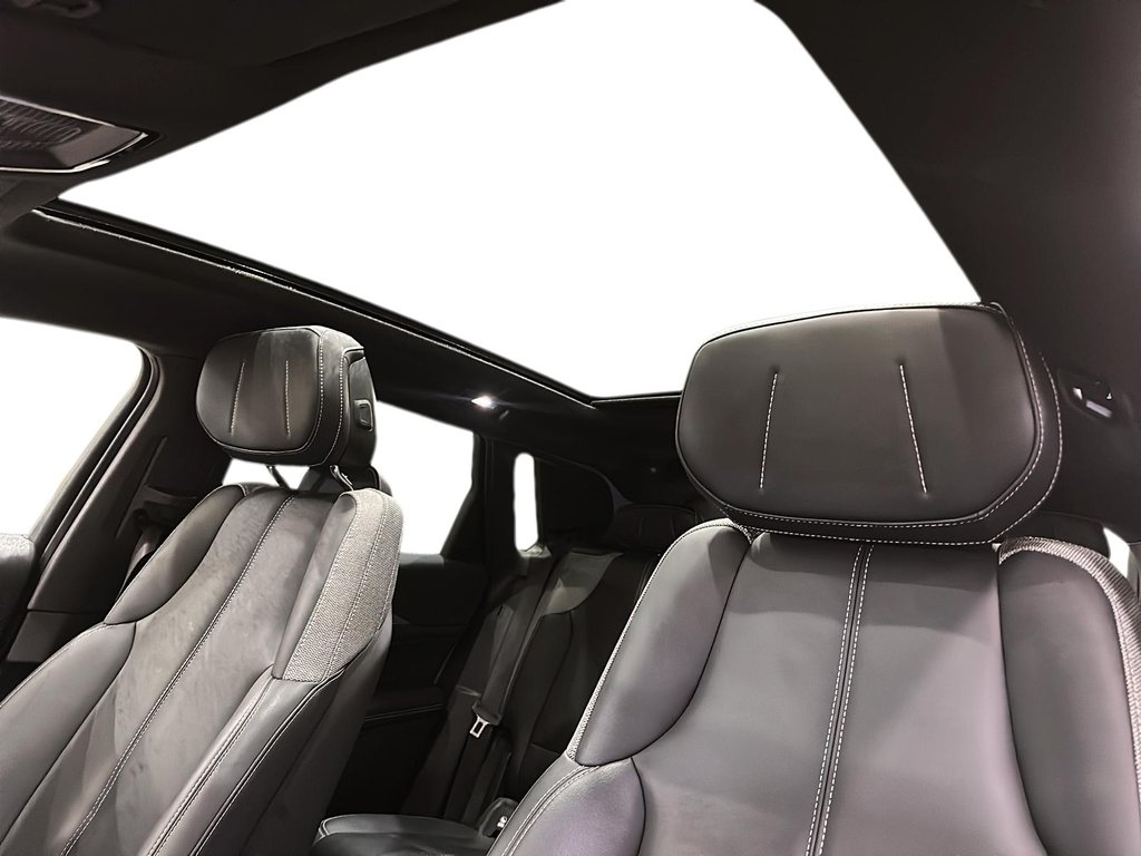 2024 Cadillac LYRIQ 4dr Tech w/1SA in Brantford, Ontario - 16 - w1024h768px