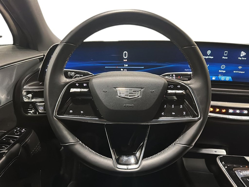 2024 Cadillac LYRIQ 4dr Tech w/1SA in Stratford, Ontario - 11 - w1024h768px