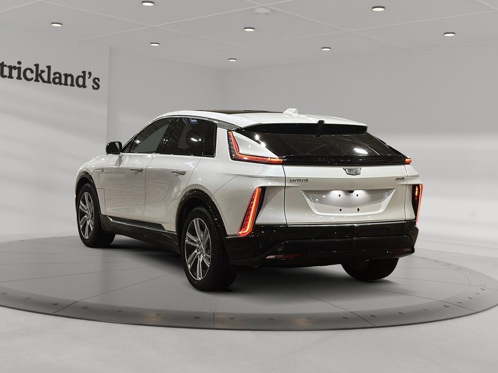 2024 Cadillac LYRIQ 4dr Tech w/1SA in Stratford, Ontario - 4 - w1024h768px