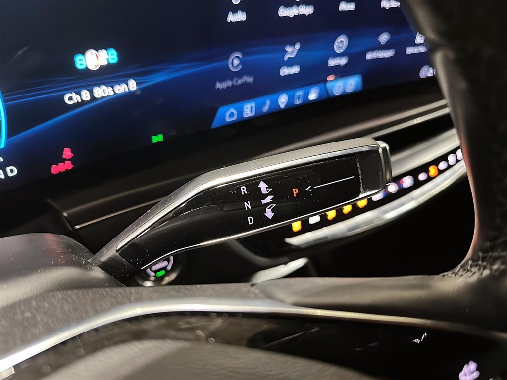 2024 Cadillac LYRIQ 4dr Tech w/1SA in Stratford, Ontario - 14 - w1024h768px