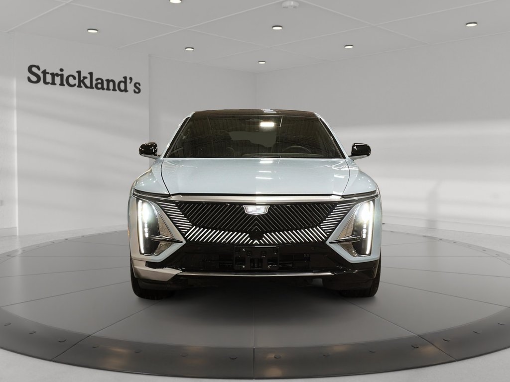 2024 Cadillac LYRIQ 4dr Tech w/1SA in Stratford, Ontario - 2 - w1024h768px