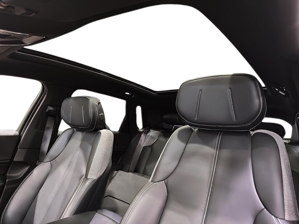 2024 Cadillac LYRIQ 4dr Tech w/1SA in Stratford, Ontario - 15 - w1024h768px