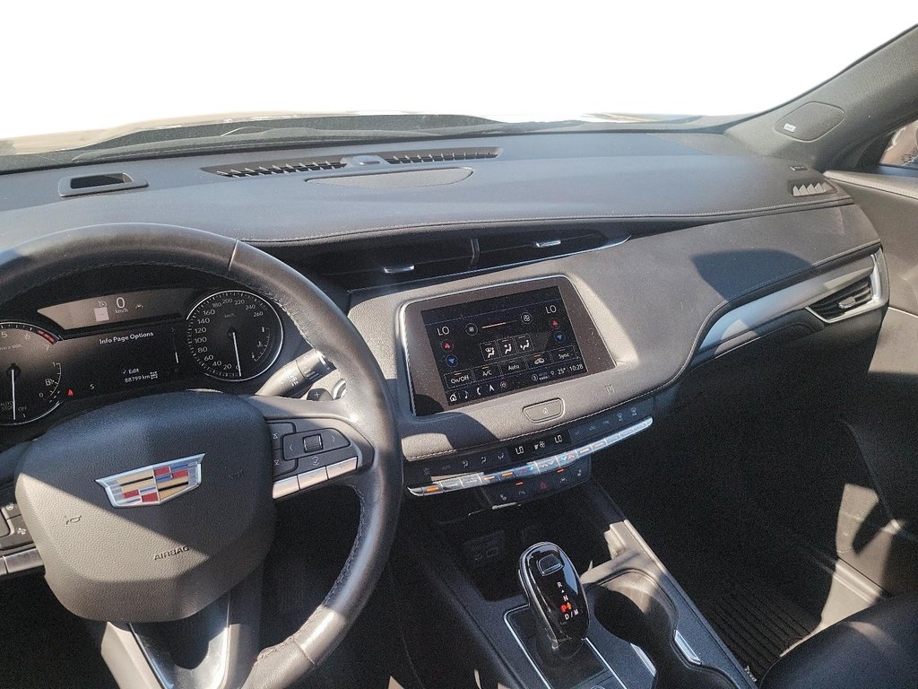 2021 Cadillac XT4 Premium Luxury AWD in Brantford, Ontario - 13 - w1024h768px