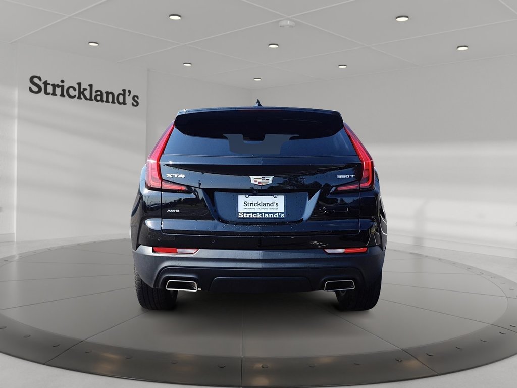 2022 Cadillac XT4 Luxury AWD in Brantford, Ontario - 3 - w1024h768px
