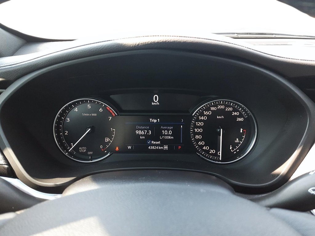 2022 Cadillac XT4 Luxury AWD in Brantford, Ontario - 12 - w1024h768px