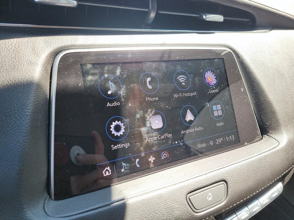 2022 Cadillac XT4 Luxury FWD in Brantford, Ontario - 17 - w1024h768px