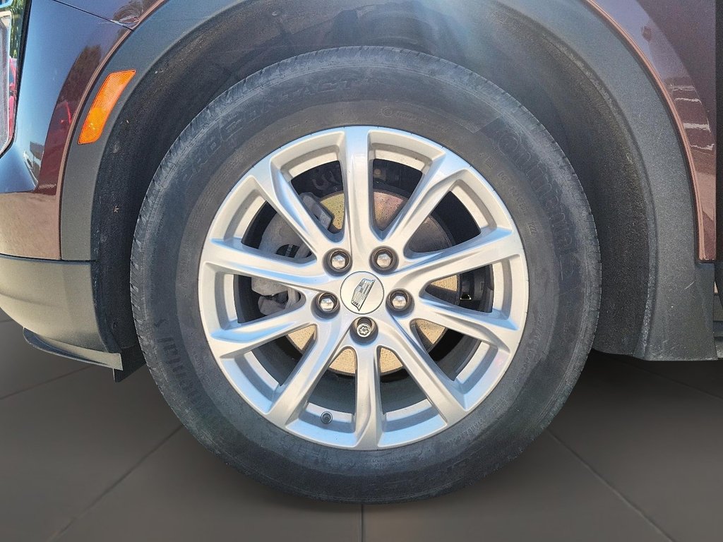 2022 Cadillac XT4 Luxury FWD in Brantford, Ontario - 7 - w1024h768px