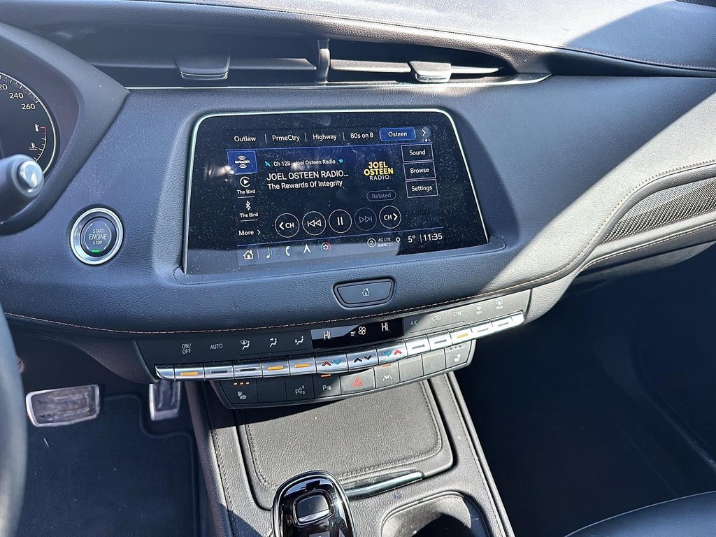 2023 Cadillac XT4 Sport AWD in Brantford, Ontario - 13 - w1024h768px