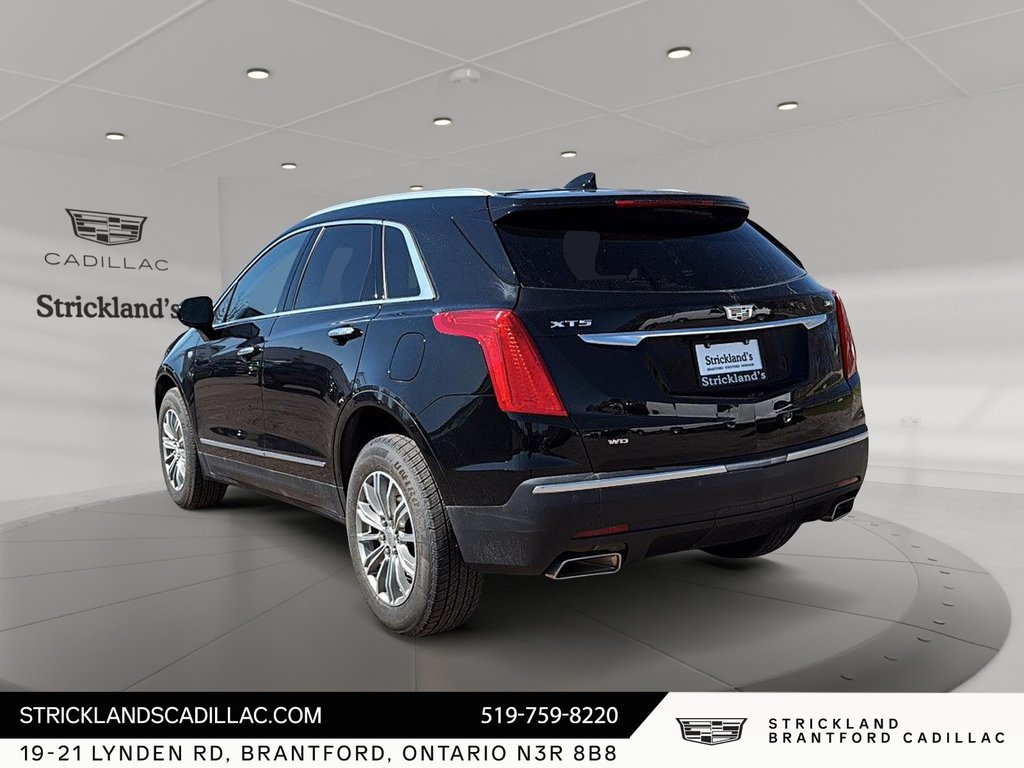 2019 Cadillac XT5 AWD Luxury in Brantford, Ontario - 4 - w1024h768px