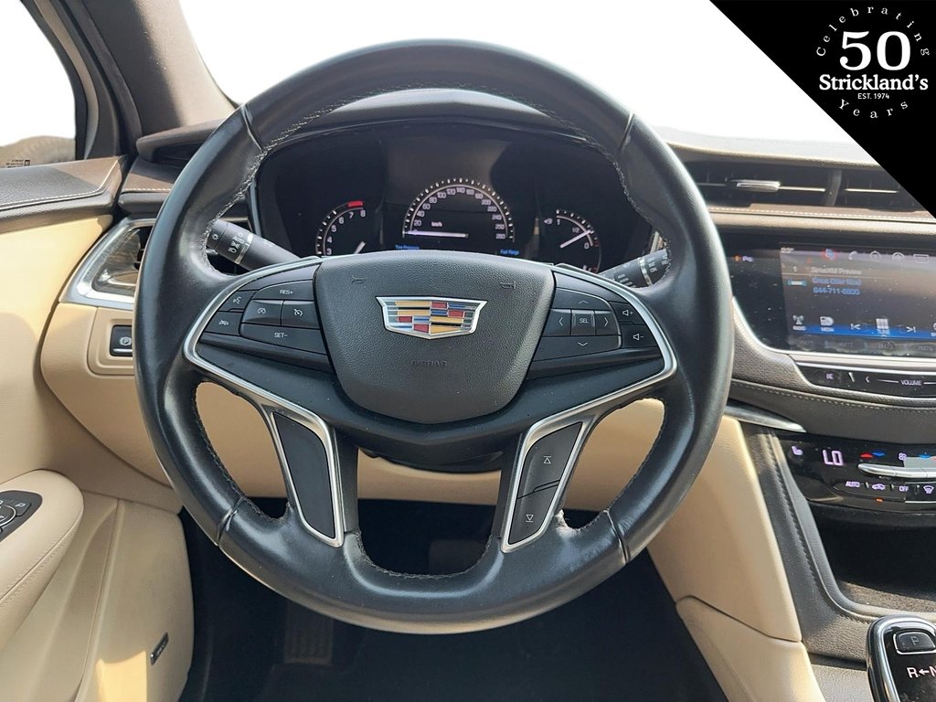 2018  XT5 FWD Base in Brantford, Ontario - 10 - w1024h768px