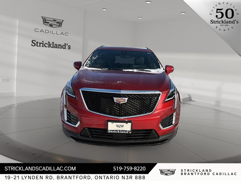 2023 Cadillac XT5 Sport AWD in Brantford, Ontario - 2 - w1024h768px