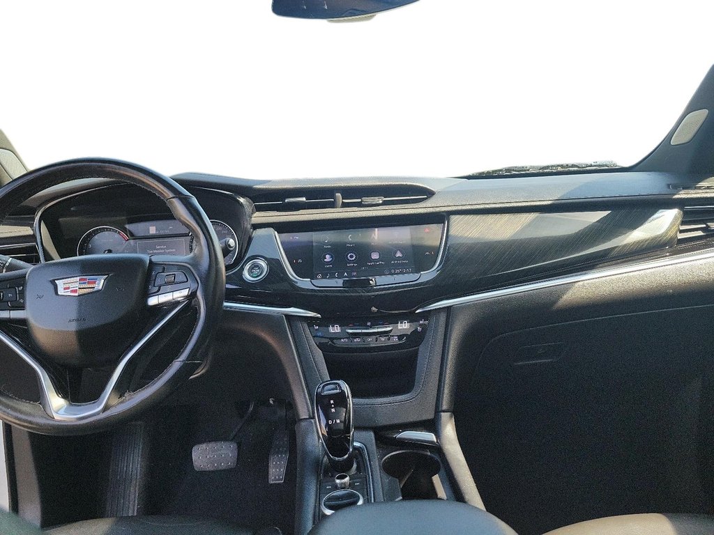 2020 Cadillac XT6 Premium Luxury AWD in Brantford, Ontario - 9 - w1024h768px