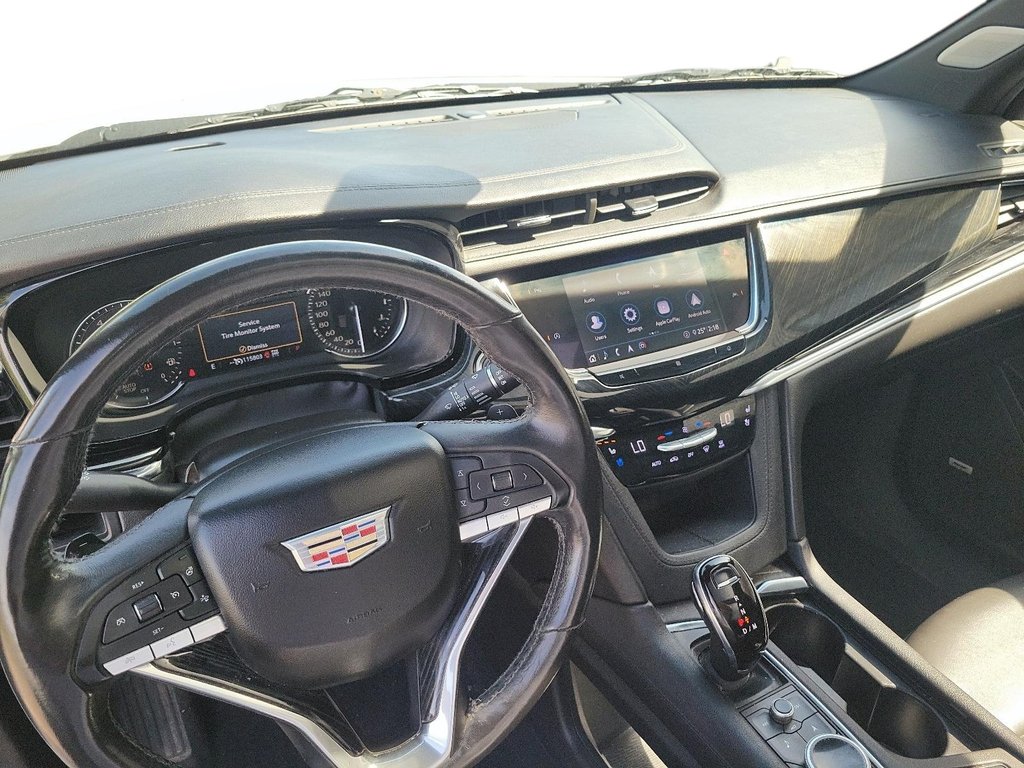 2020 Cadillac XT6 Premium Luxury AWD in Brantford, Ontario - 13 - w1024h768px