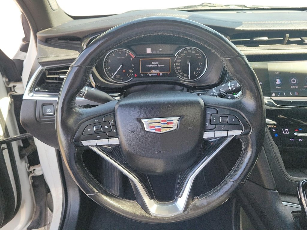 2020 Cadillac XT6 Premium Luxury AWD in Brantford, Ontario - 11 - w1024h768px
