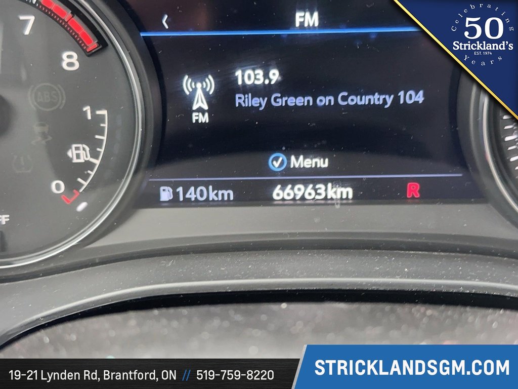 2021  XT6 Sport AWD in Stratford, Ontario - 10 - w1024h768px