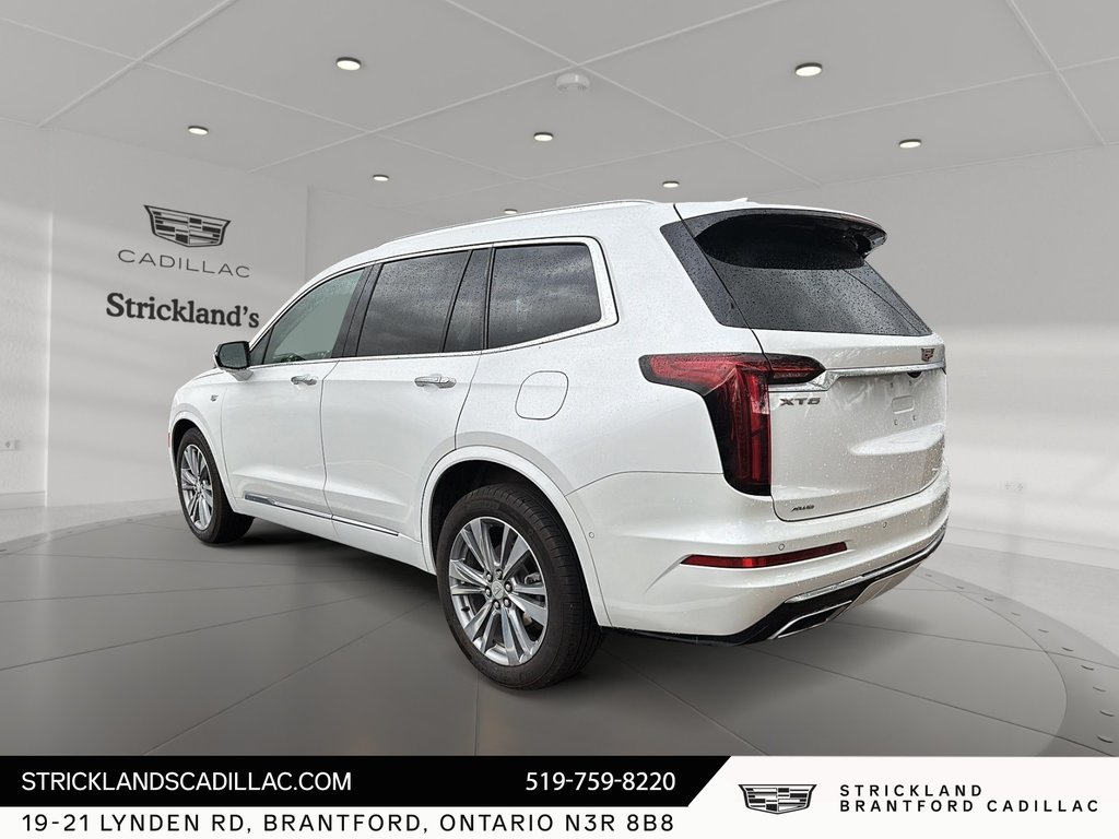 2023 Cadillac XT6 Premium Luxury AWD in Brantford, Ontario - 4 - w1024h768px