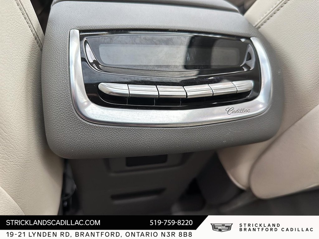 2023 Cadillac XT6 Premium Luxury AWD in Brantford, Ontario - 21 - w1024h768px
