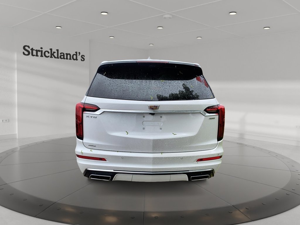 2023 Cadillac XT6 Premium Luxury AWD in Brantford, Ontario - 3 - w1024h768px